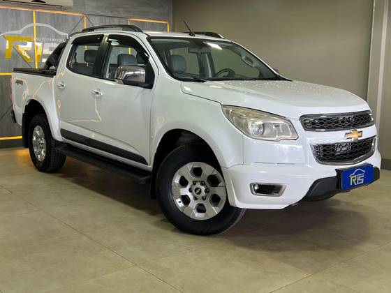 CHEVROLET S10 2.8 LT 4X4 CD 16V TURBO DIESEL 4P AUTOMÁTICO